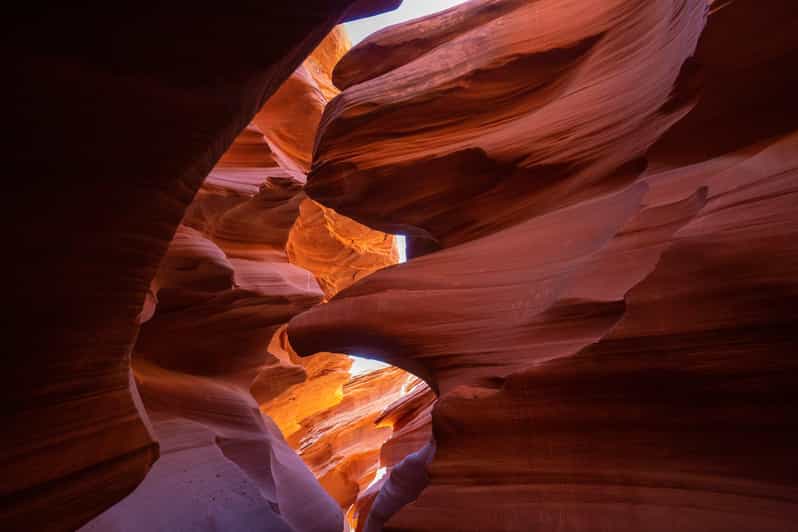 Page: Lower Antelope Canyon Walking Tour with Navajo Guide - Is $76 a fair price?