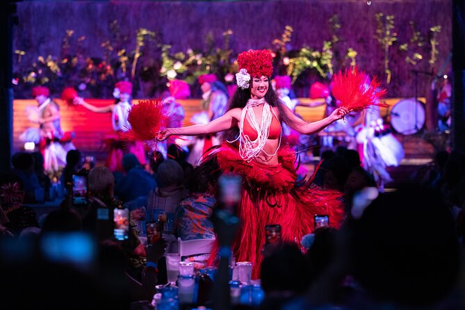 Paina Waikiki Luau at Waikiki Beach Marriott - The show: Waikīkī, monarchs, and hula