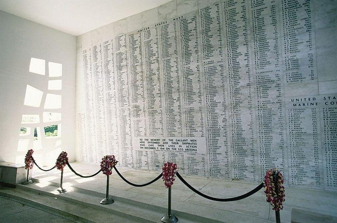 Pearl Harbor, National Memorial Cemetery and Honolulu City Tour - What $59.82 buys you