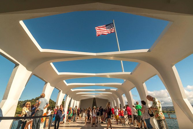 Pearl Harbor USS Arizona Memorial and Honolulu City Tour - The USS Arizona Memorial and the boat ride