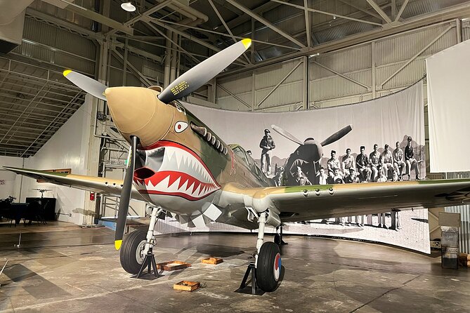 Pearl Harbor, USS Arizona Memorial & Honolulu City Tour - The Pearl Harbor Visitor Center and its museums