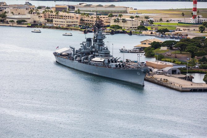 Pearl Harbor, USS Arizona Memorial & Honolulu City Tour - Ultimate: the Pearl Harbor Aviation Museum