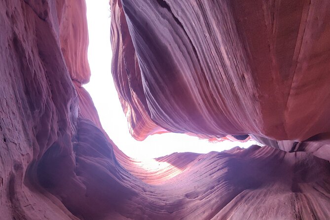 Peek-A-Boo Slot Canyon Tour UTV Adventure (Private) - Walking through Peek-A-Boo Slot Canyon