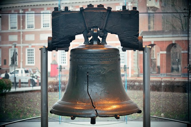 Philadelphia and Amish Country, 1-Day Tour from NYC - The Liberty Bell and Philadelphia’s Founding Center