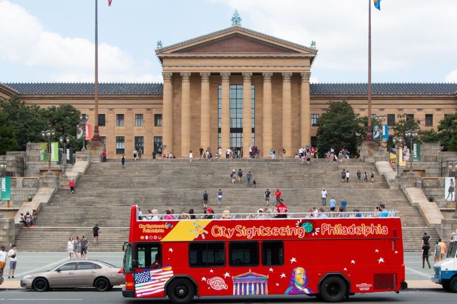 Philadelphia: Double-Decker Hop-on Hop-off Sightseeing Tour - City Hall, Love Park, and the Parkway museums