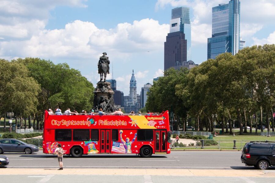Philadelphia: Double-Decker Hop-on Hop-off Sightseeing Tour - Please Touch Museum, the Zoo, and Fairmount