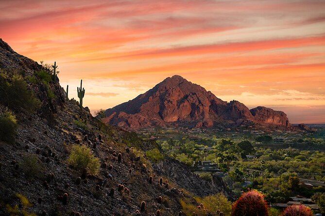 Phoenix Morning Hot Air Balloon Ride with Bubbly + Breakfast - Landing, Champagne, and Breakfast in the Desert
