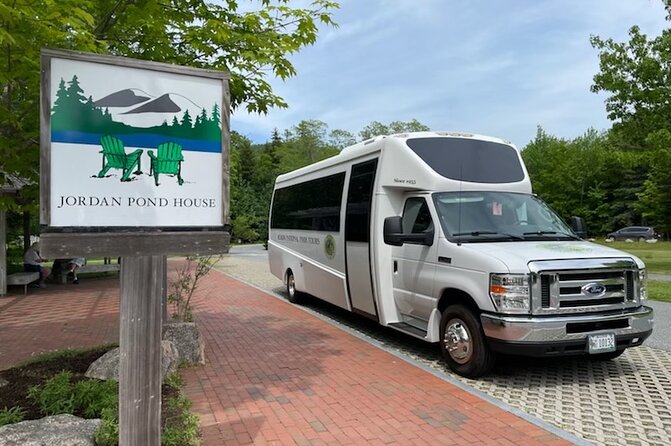 Premium Narrated Bus Tour of Bar Harbor and Acadia National Park (3.5 Hours) - The guides make or break the ride