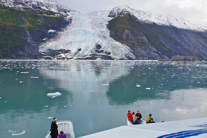 Prince William Sound Glacier Tour - Whittier - What the boat is like in cold or rainy weather