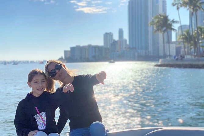Private Boat Ride in Miami with Experienced Captain and Champagne - What the captain adds to the experience