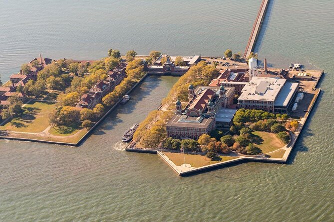 Private Statue of Liberty and Ellis Island Tour - Meeting at Castle Clinton in Battery Park