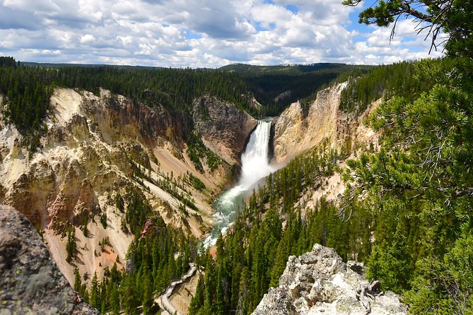 Private Yellowstone Tour: ICONIC Sites, Wildlife, Family Friendly Hikes + lunch - Mud Volcano and Yellowstone’s stranger side
