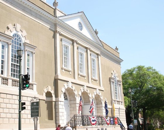 Real Hauntings of Charleston! (Small Group Ghost Tour) - Key things to know before you book