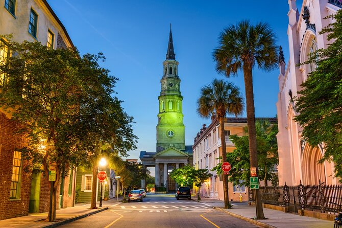 Real Hauntings of Charleston! (Small Group Ghost Tour) - Brandon, Nick, and Darian: the guide makes the night