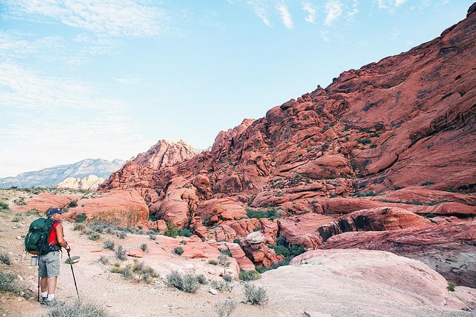 Red Rock Canyon Hike with Transport from Las Vegas - Morning or afternoon: choosing the better departure