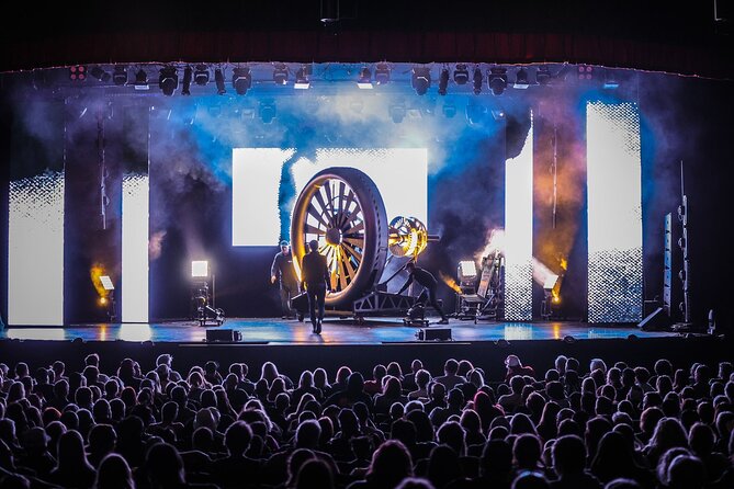 Reza Edge of Illusion Show in Branson - Who will enjoy this most?