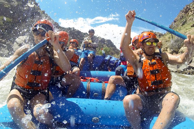 Royal Gorge Half Day Rafting in Cañon City (Free Wetsuit Use) - What the three-hour river outing feels like