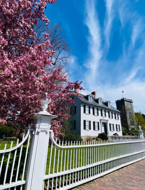 Salem, MA: History and Hauntings Guided Walking Tour - Chestnut Street And Three Hundred Years Of Architecture