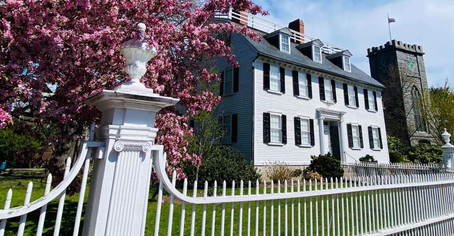 Salem, MA: History and Hauntings Guided Walking Tour - Old Town Hall: Starting With Salem’s Public Face