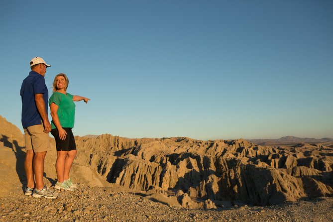San Andreas Fault Jeep Tour from Palm Desert - Walking into the slot canyon