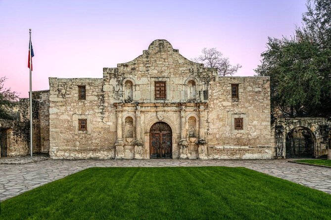 San Antonio Premium City Tour with Alamo & River Walk Cruise - The four things this tour gets right