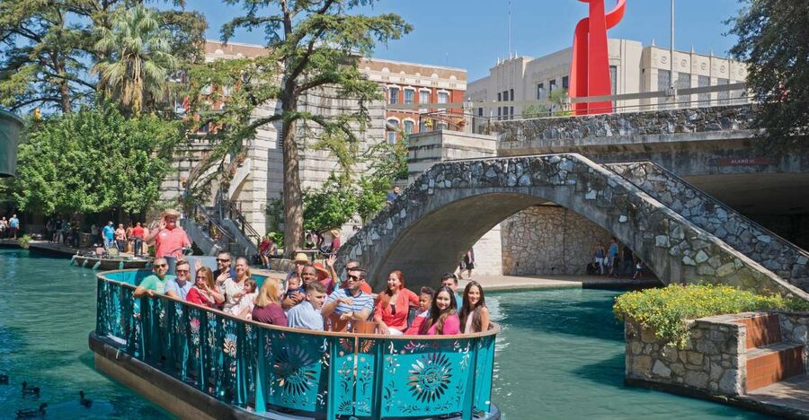 San Antonio: River Walk Cruise Ticket - Is $16 a fair price?