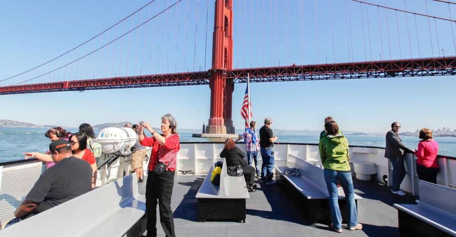 San Francisco: Bridge to Bridge Cruise (90-minutes) - Who should book the Bridge to Bridge Cruise?
