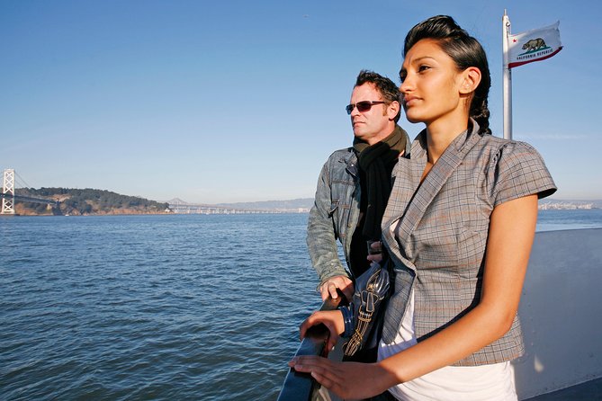 San Francisco Bridge-to-Bridge Cruise (90 Minutes) - Alcatraz and Treasure Island from the water