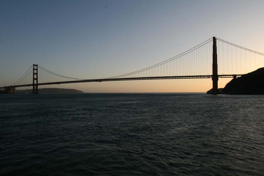 San Francisco: California Sunset Cruise (2-hours) - A special September sailing for Frida Kahlo fans