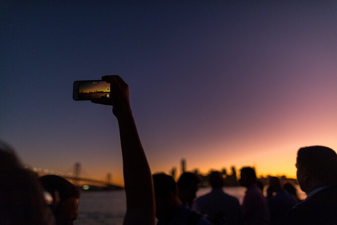 San Francisco City Lights Cruise (2-hours) - Why San Francisco looks different from the bay