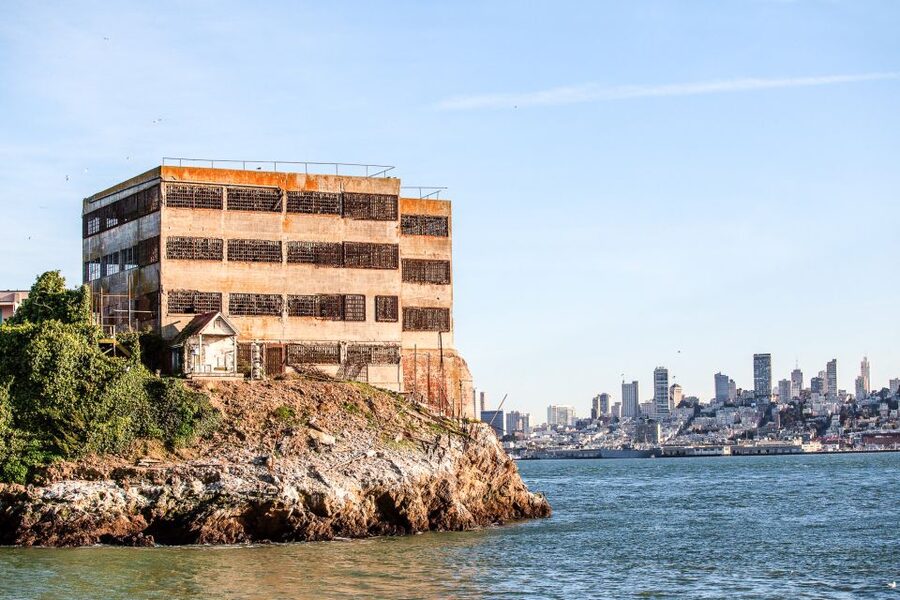 San Francisco: Golden Gate Bay Cruise - Audio commentary, comfort, and the onboard bar