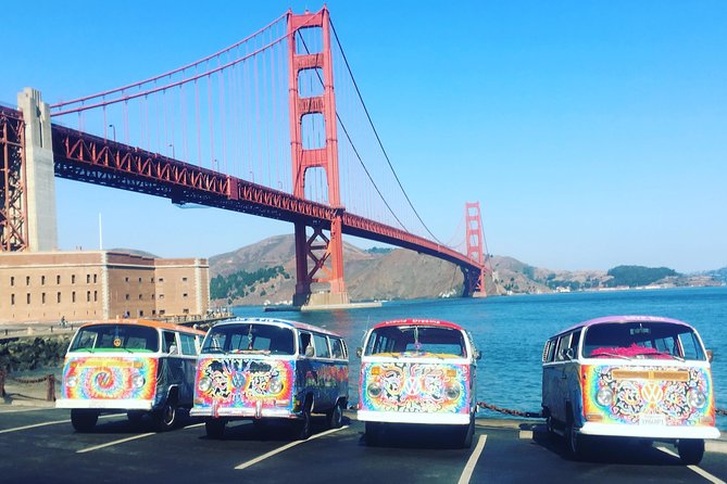 San Francisco Love Tour - Crooked streets, Fisherman’s Wharf, and Chinatown