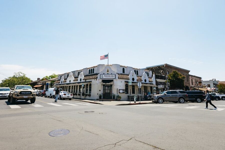 San Francisco: Muir Woods, Napa & Sonoma Valley Wine Tour - Muir Woods: one hour among giant redwoods