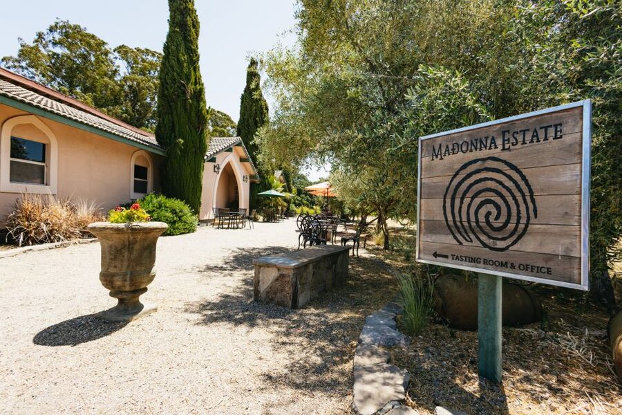 San Francisco: Napa and Sonoma Valley Wine Tour - The first winery: an introduction to California wine
