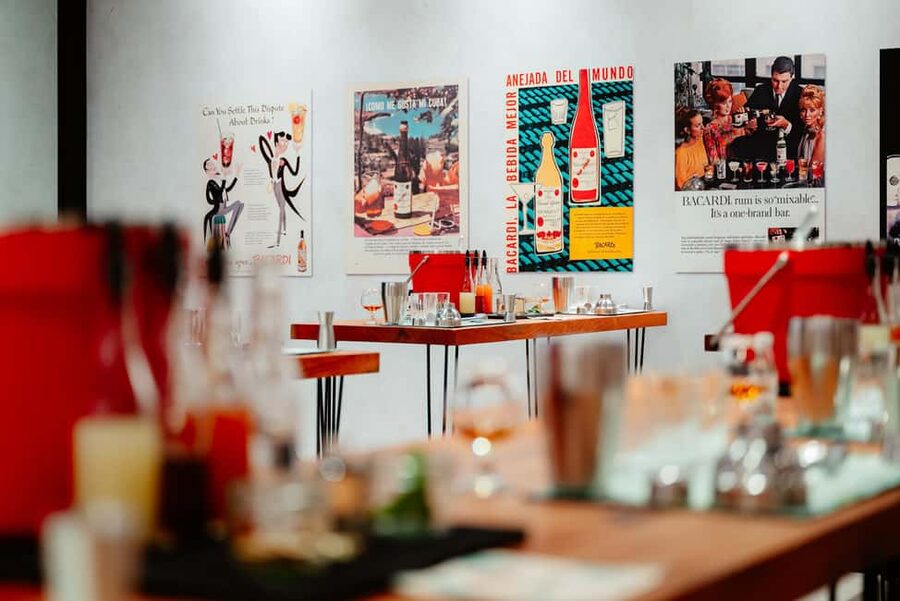 San Juan: Casa Bacardi Distillery Tour - The Mixology Class: the most hands-on option