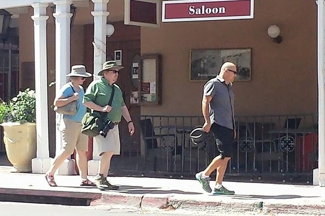 Santa Fe Ultimate History Walking Tour - Palace of the Governors and the Plaza
