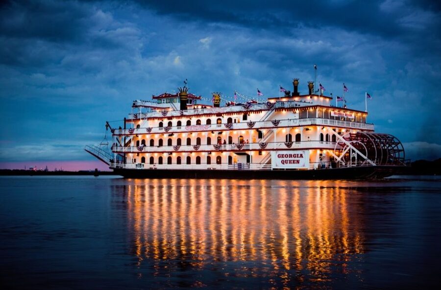 Savannah: Buffet Dinner Cruise with Live Entertainment - Practical advice for a smoother evening