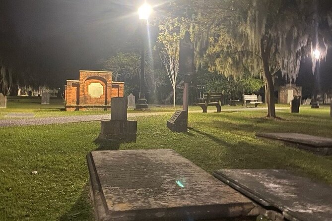Savannah Haunted Pub Crawl Walking Tour - What the $34.99 price really covers