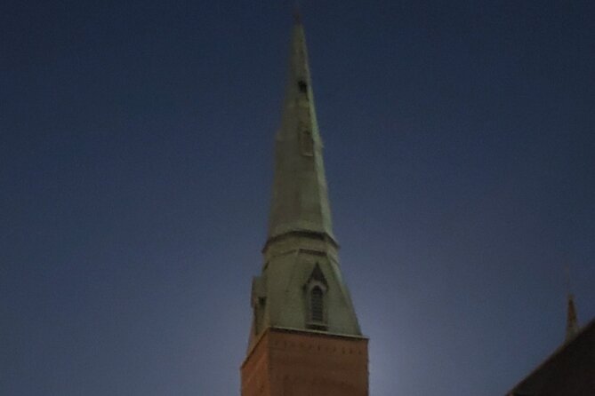 Savannah History and Haunts Candlelit Ghost Walking Tour - The darker side of Savannah’s past
