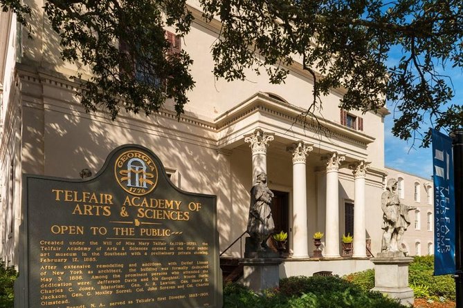 Savannah Hop-On Hop-Off Trolley Tour - Forsyth Park and the city’s grand southern view