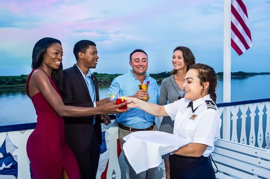 Savannah: Riverboat Sunset Cruise - How the two-hour cruise unfolds