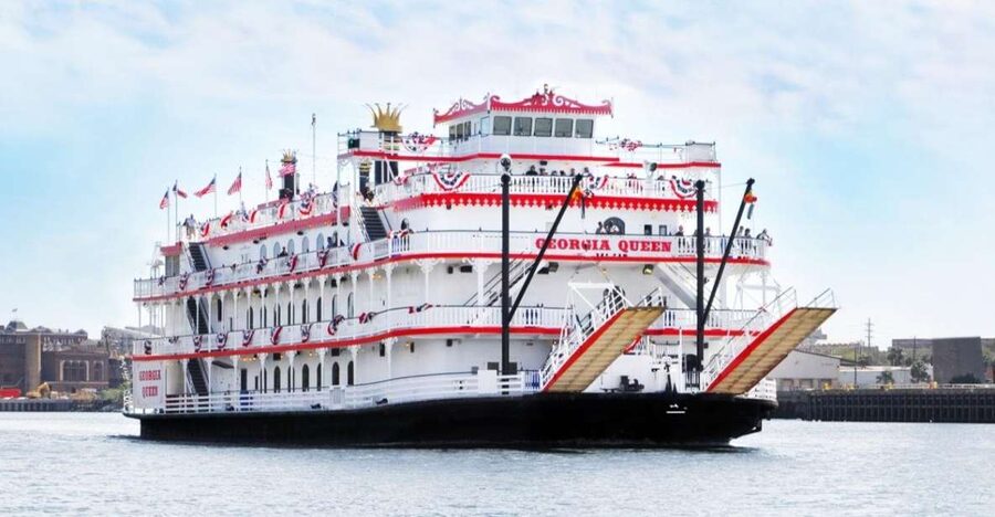 Savannah: Sightseeing Lunch Cruise - A Southern buffet worth planning around