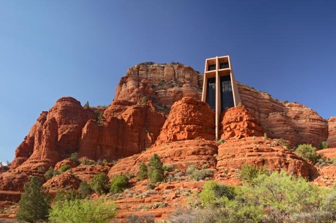 Scenic Sedona Tour - Tlaquepaque Arts and Crafts Village