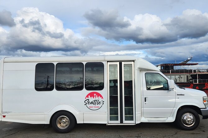 Seattle City Tour - Pike Place Market is a drop-off opportunity