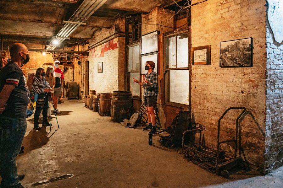 Seattle: Guided Underground Walking Tour - Who should book this walking tour?
