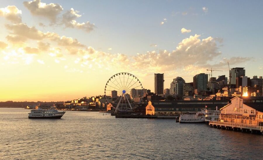 Seattle: Harbor Cruise with Local Guide - The Space Needle and Seattle’s skyline