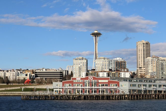 Seattle's Original Guided Harbor Cruise - The working waterfront and Seattle Aquarium