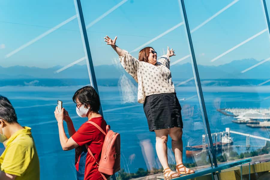 Seattle: Space Needle & Chihuly Garden and Glass Ticket - Who will enjoy this experience most