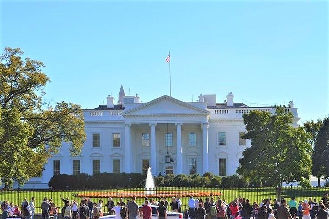 See DC In A Day: Guided Small Group Ultimate Day Tour - Jefferson Memorial And The Tidal Basin