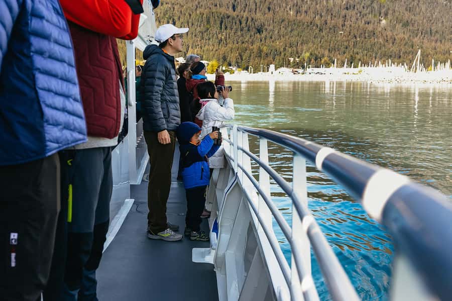 Seward: Kenai Fjords National Park Catamaran Cruise w/Lunch - Lunch, drinks, and the rhythm of six hours